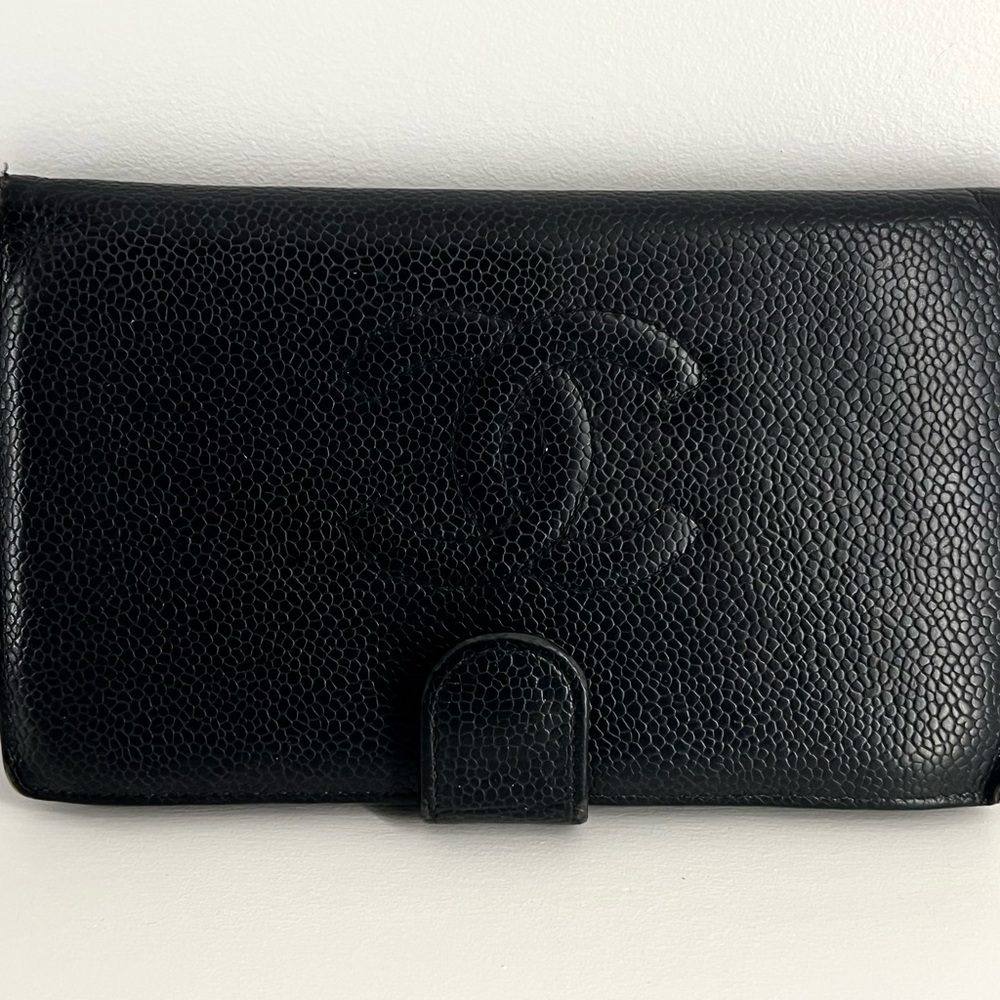 CHANEL Textured Black Leather Clutch